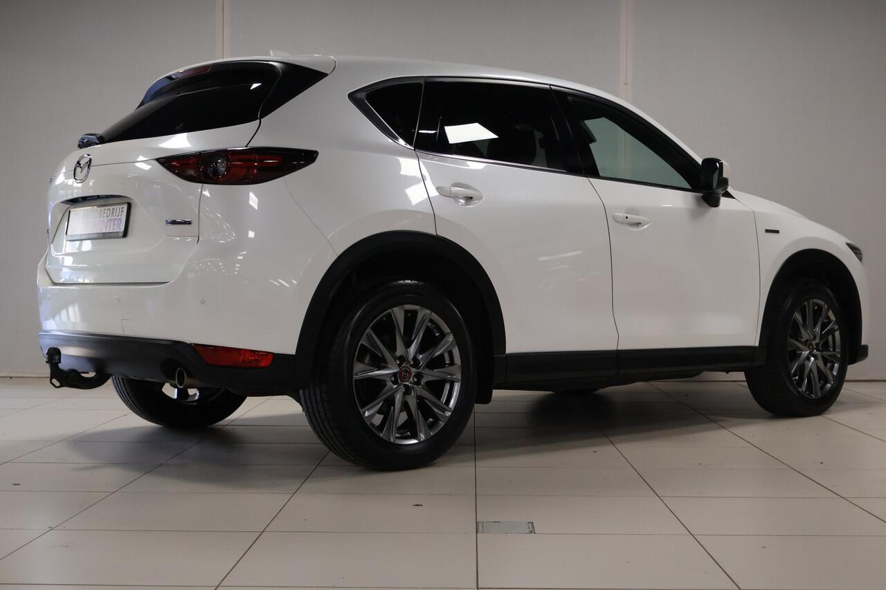 Mazda CX-5 2.5 SkyActiv-G 194 100th Anniversary Edition / Signature .