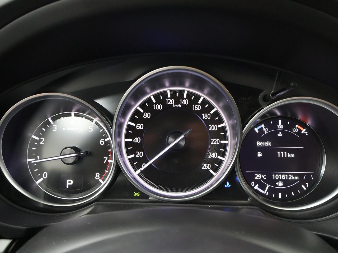 Mazda CX-5 2.0 SkyActiv-G 165 Comfort | 165 PK | Automaat | Multifunctioneel stuurwiel | Spraakbediening | Cruise control | Automatische verlichting | Dab+ | Bluetooth | Navigatie | PDC Voor + Achter | Stuurverwarming | Stoelverwarming | Climate | Autohold |