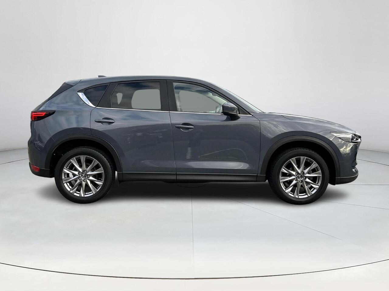Mazda CX-5 2.0 SkyActiv-G 165 Style Selected | Trekhaak | Parkeersensoren voor en achter | Apple-Carplay| Stoelverwarming | Automaat | Achteruitrijcamera | Navigatie |