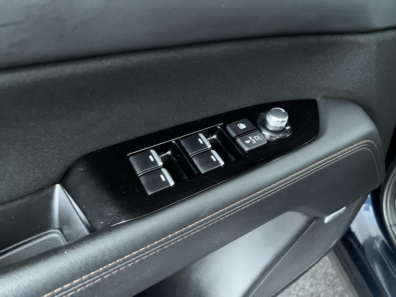 Mazda CX-5 2.0 SkyActiv-G 165 Luxury | Rijklaar | Dealeronderhouden | Trekhaak | Schuif-/kantel dak | Bose | 360 Camera