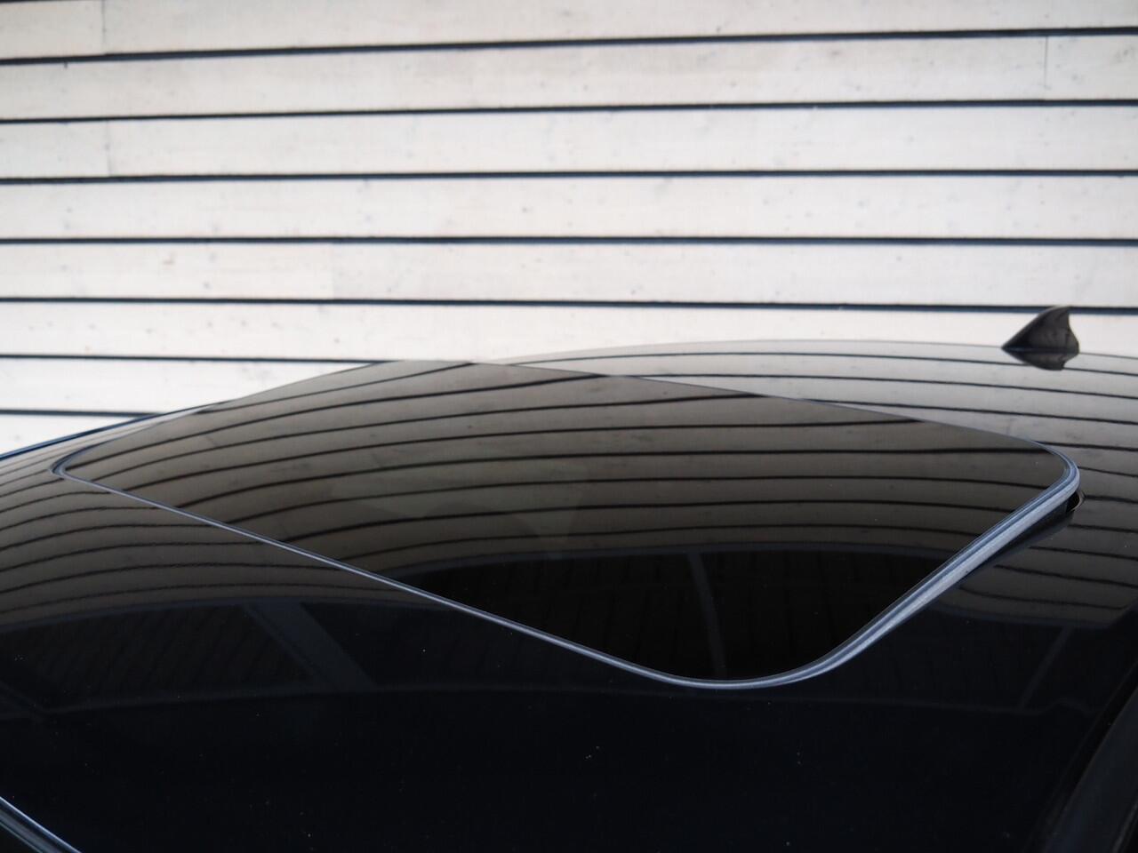 Mazda CX-5 2.0 SkyActiv-G 165 Signature - Sunroof - 1e eigenaar - Trekhaak