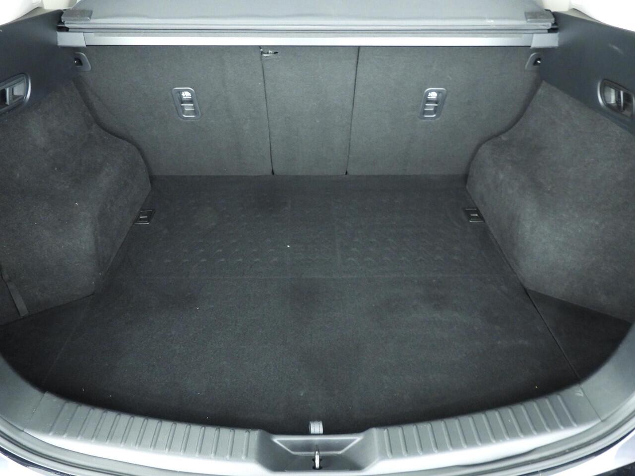 Mazda CX-5 2.0 SkyActiv-G 165 Sportive | Trekhaak elek. | 360 cam | Bose | Stuurwiel verwarmd