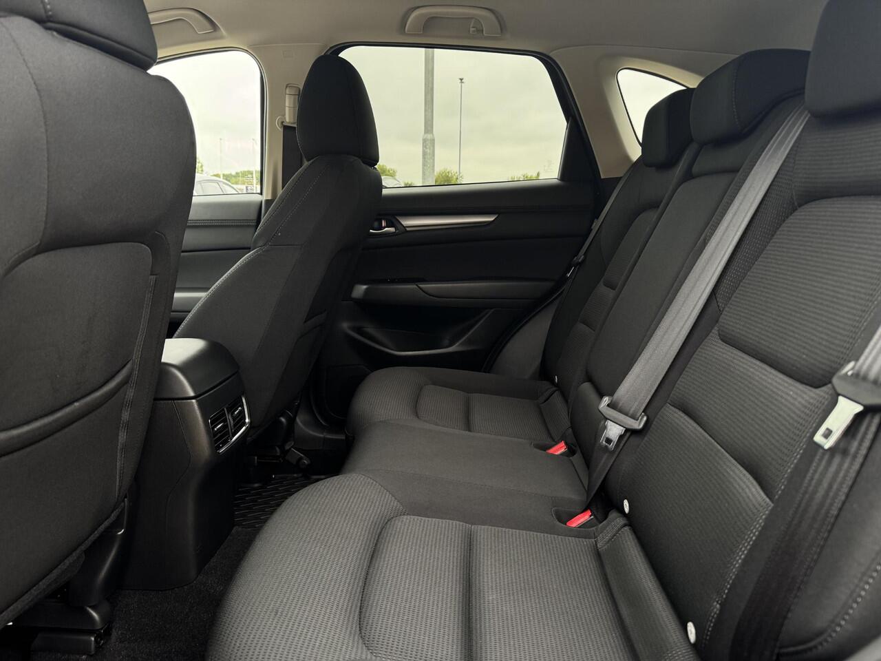 Mazda CX-5 2.0 SkyActiv-G 165 Comfort | Stoel/stuur verwarming | Trekhaak | All-season banden | Achteruitrijcamera | Navigatie | Keyless entry/start |