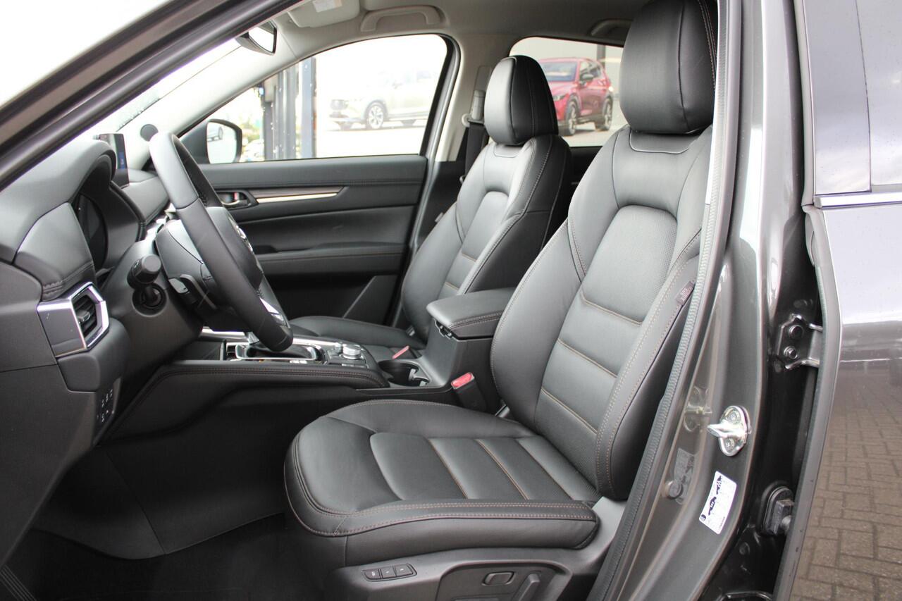 Mazda CX-5 2.0 e-SkyActiv-G M Hybrid 165 Exclusive-Line , Demovoordeel ¤ 7.100,-, Black Comfort Pack, Navi, Adap.Cruise, Clima, Leder, Apple Carplay, 360 Camera, PDC, HUD, Stoelverwarming/ventilatie, 19" LMV