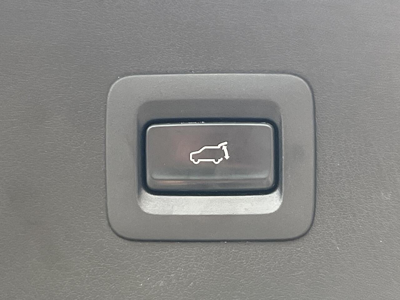 Mazda CX-5 2.0 SkyActiv-G 165 Style Selected | TREKHAAK | KEYLESS | STOEL- EN STUURVERWARMING | ELEKTR. KOFFERKLEP | ELEKTR. STOELEN | BOSE |