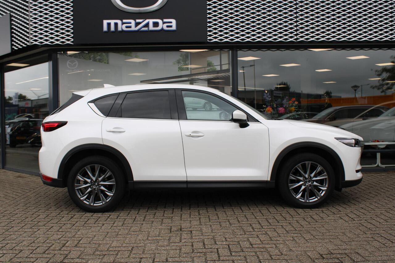 Mazda CX-5 2.5 4WD SkyActiv-G 194 Signature , Automaat, Trekhaak, Adap. Cruise, 360 Camera, Stoelverwarming, Stoelverkoeling, Stuurverwarming, LMV 19 Inch, Bose, HUD, Navi, Apple Carplay, LKA, Clima, AWD
