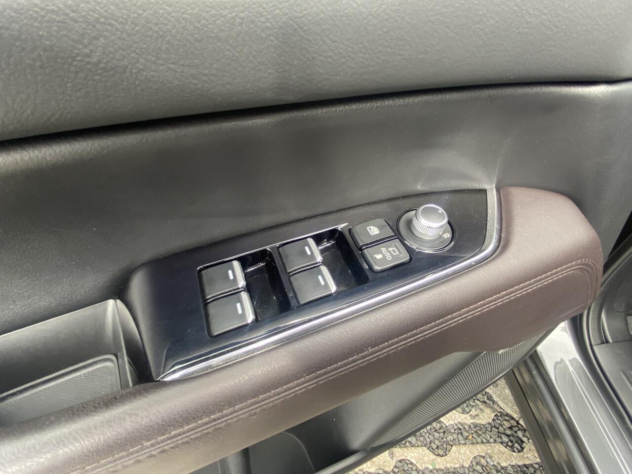 Mazda CX-5 2.0 SkyActiv-G 165 Signature | AUTOMAAT | LEDER | BOSE | CLIMA 2000 KG TREKGEWICHT!