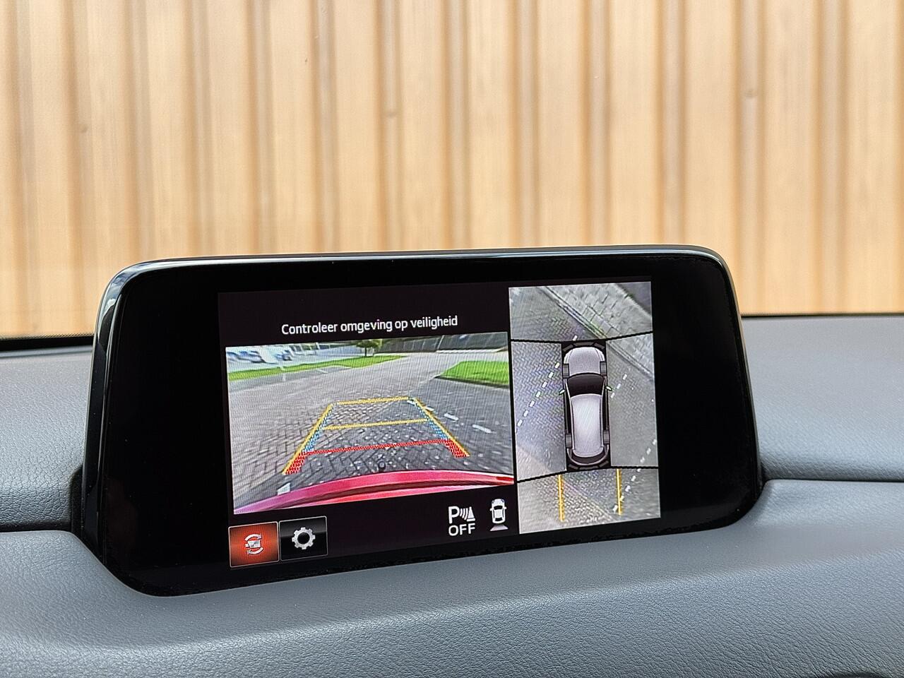 Mazda CX-5 2.5 SkyActiv-G 194 GT-M | Head-Up Display | Leder | 360° Camera | Lane Assist | Dodehoeksensor | Stuurwielverwarming | Afneembare Trekhaak | 20" Lichtmetaal |