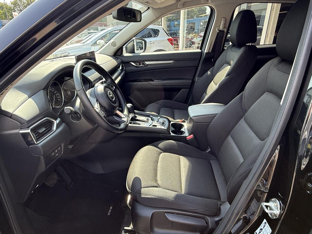 Mazda CX-5 2.5 SkyActiv-G 194 | Automaat | LED | Apple Carplay | Stuur- en stoelverwarming | DAB | PDC v+a | Trekhaak