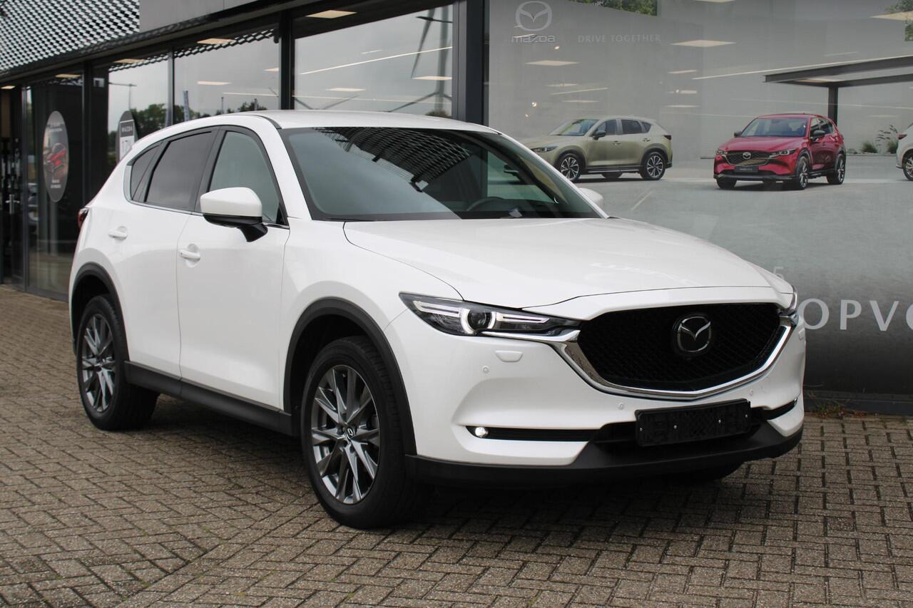 Mazda CX-5 2.5 4WD SkyActiv-G 194 Signature , Automaat, Trekhaak, Adap. Cruise, 360 Camera, Stoelverwarming, Stoelverkoeling, Stuurverwarming, LMV 19 Inch, Bose, HUD, Navi, Apple Carplay, LKA, Clima, AWD
