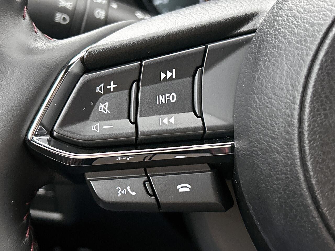 Mazda CX-5 2.0 e-SkyActiv-G M Hybrid 165 Homura / Interesse in dit voertuig? Hij is uitsluitend te bezichtigen / proefrijden op afspraak.