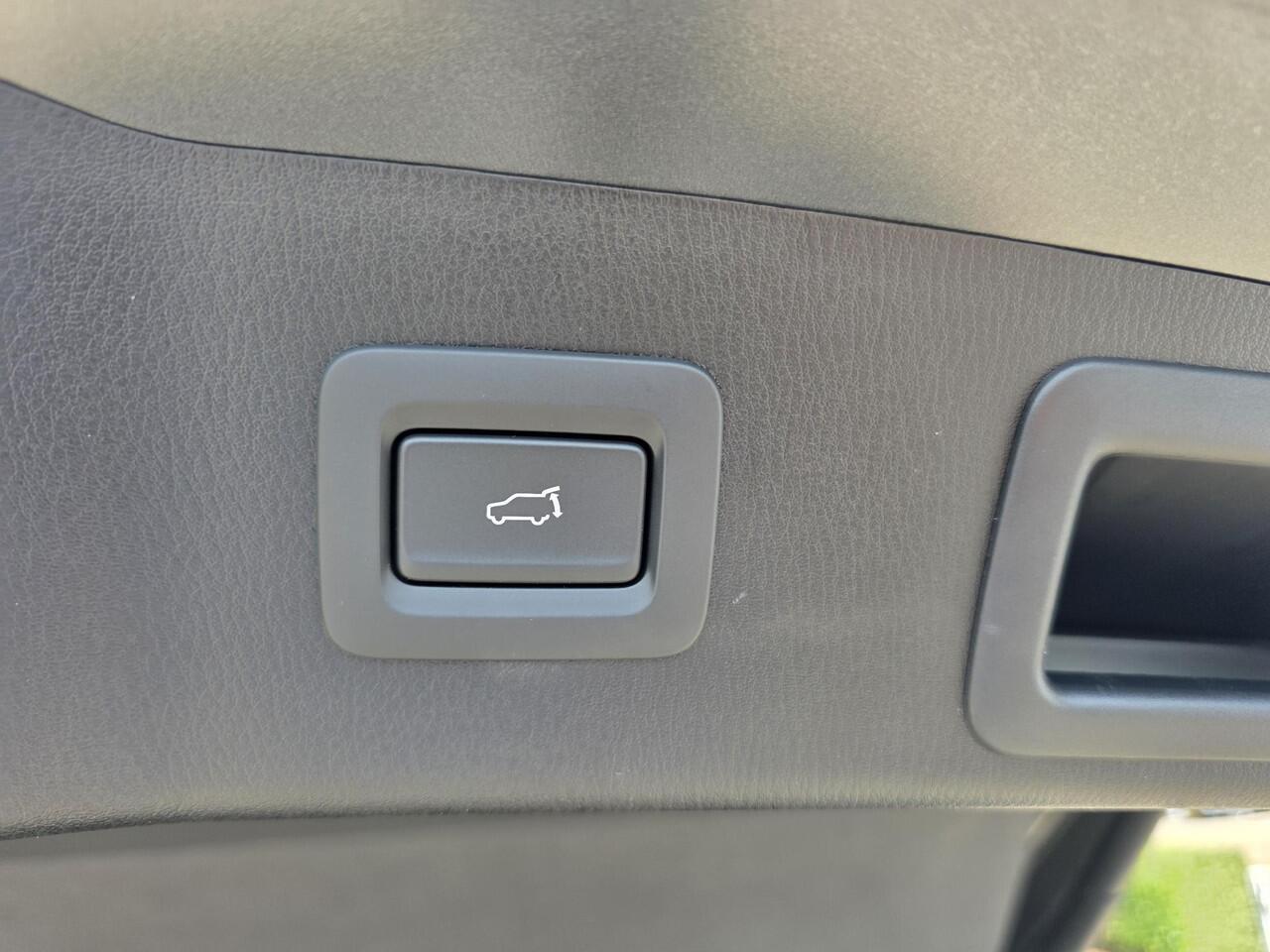 Mazda CX-5 2.0 e-SA-G M Hybrid 165 Exclusive line | Elektrische stoelen met geheugenstand | Stoelkoeling en Verwarming | Stuurverwarming | 360 Camera | Bose | Adaptieve cruise control | Head-up Display |