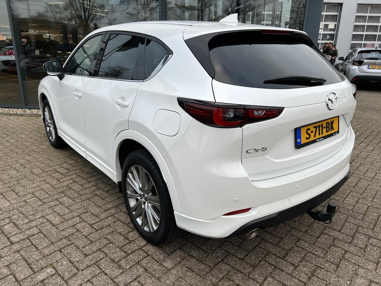 Mazda CX-5 2.5 SkyActiv-G 194 Signature AUTOMAAT | TREKHAAK | 2000kg TREKGEWICHT | 360CAMERA | EL.A.KLEP | LEDER | Bose AUDIO | DUURSTE UITVOERING | NED.AUTO | ALTIJD DEALER ONDERHOUDEN |