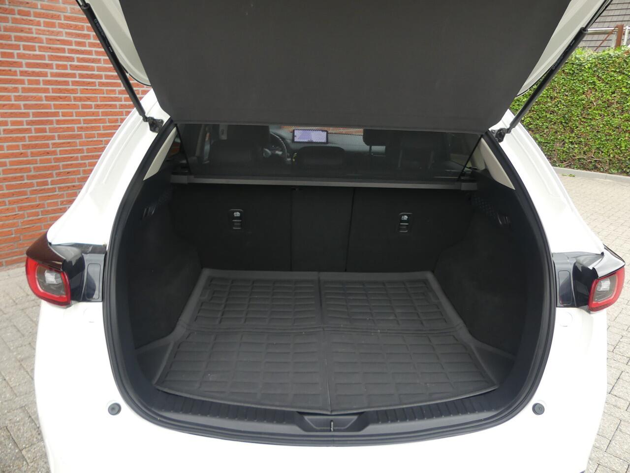 Mazda CX-5 2.5 SkyActiv-G 194 Newground