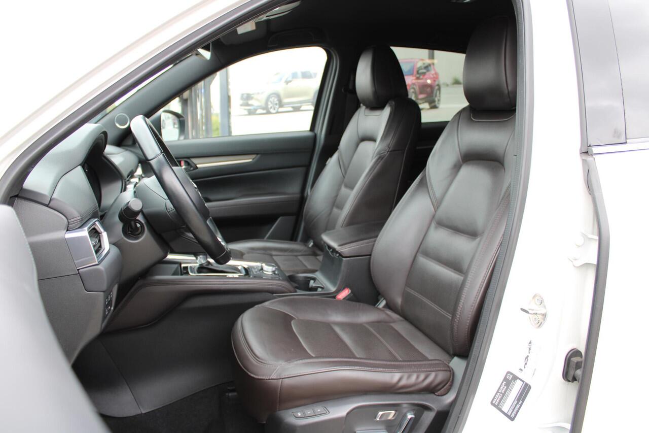 Mazda CX-5 2.5 4WD SkyActiv-G 194 Signature , Automaat, Trekhaak, Adap. Cruise, 360 Camera, Stoelverwarming, Stoelverkoeling, Stuurverwarming, LMV 19 Inch, Bose, HUD, Navi, Apple Carplay, LKA, Clima, AWD