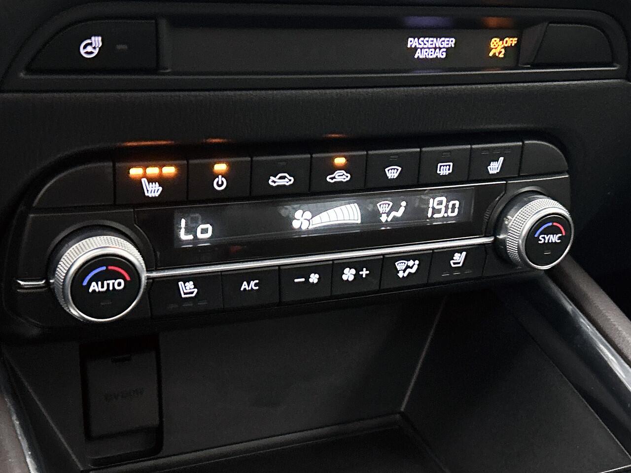 Mazda CX-5 2.0 SkyActiv-G 165 Signature / Leder int. + elec. stoelen & verwarming / 360° Camera / Bose sound