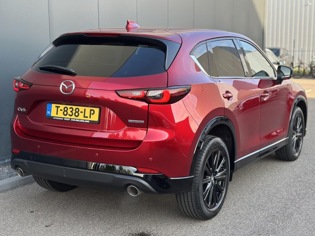 Mazda CX-5 2.0 SkyActiv-G 165pk Homura + Comfort Pack met Leder
