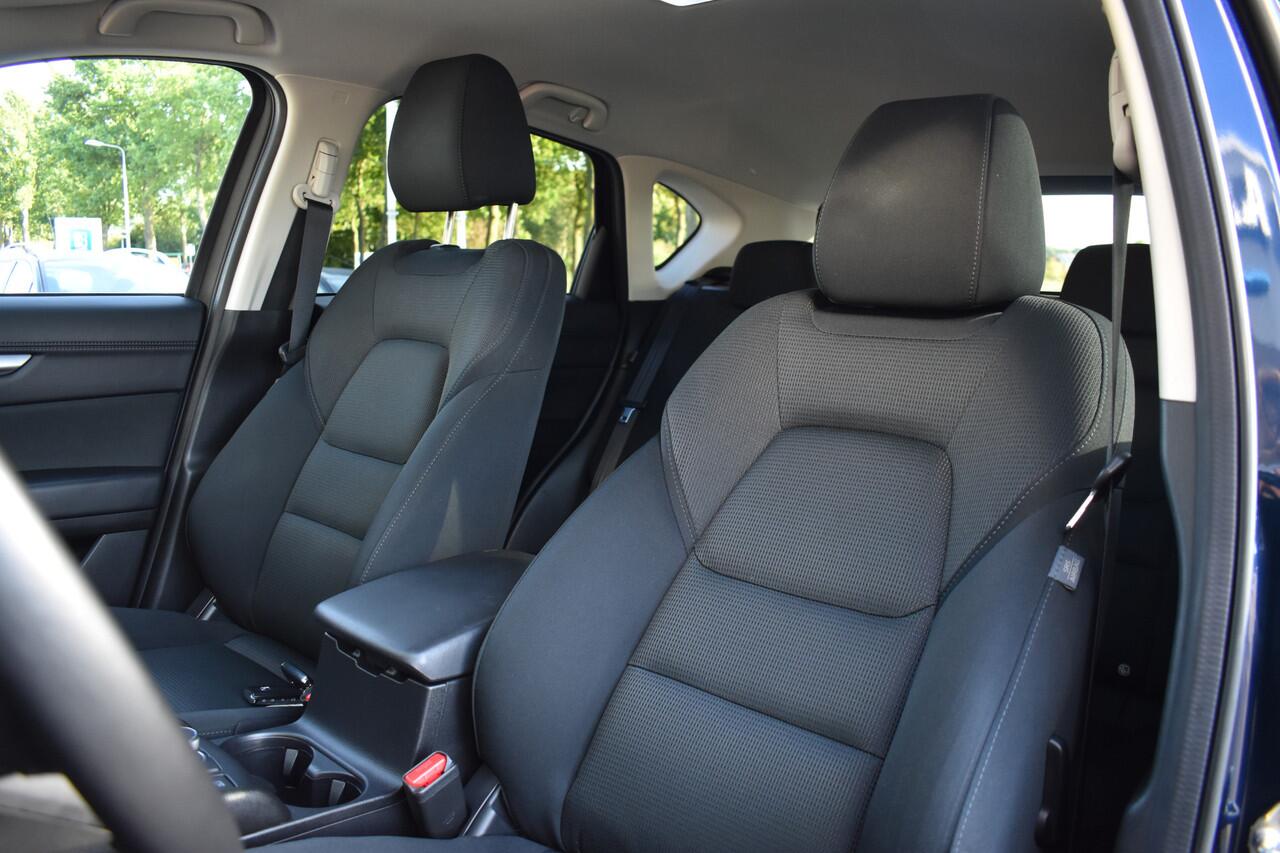 Mazda CX-5 2.0 e-SA-G M Hybrid 165 Advantage / Automaat / 360 Camera / Carplay / Parkeerhulp / Trekhaak 2000kg / Stoel & stuur verwarming