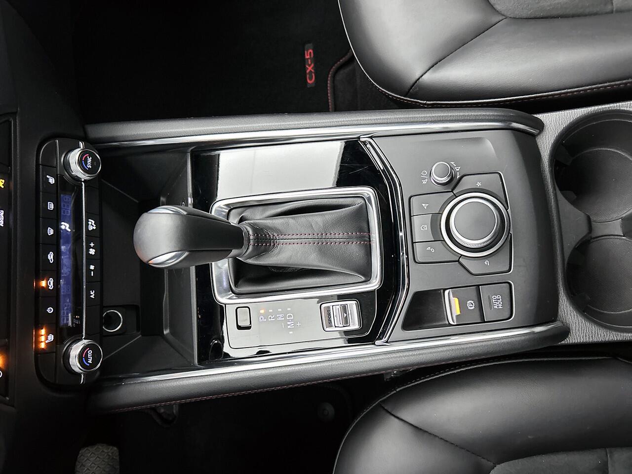 Mazda CX-5 2.0 SkyActiv-G 165 Sportive Apple/Android | Bose | Alcantara/Leder | 360 Camera Apple/Android | Bose | Alcantara/Leder | 360 Camera