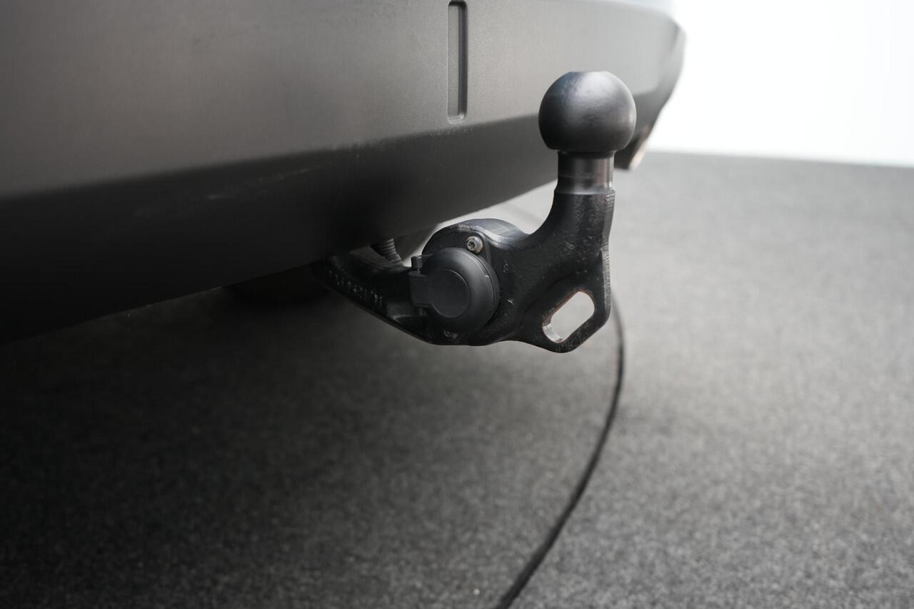 Mazda CX-5 2.5 SkyActiv-G Signature automaat met Sunroof, wegklapbare trekhaak en alarm klasse III : dealer onderhouden