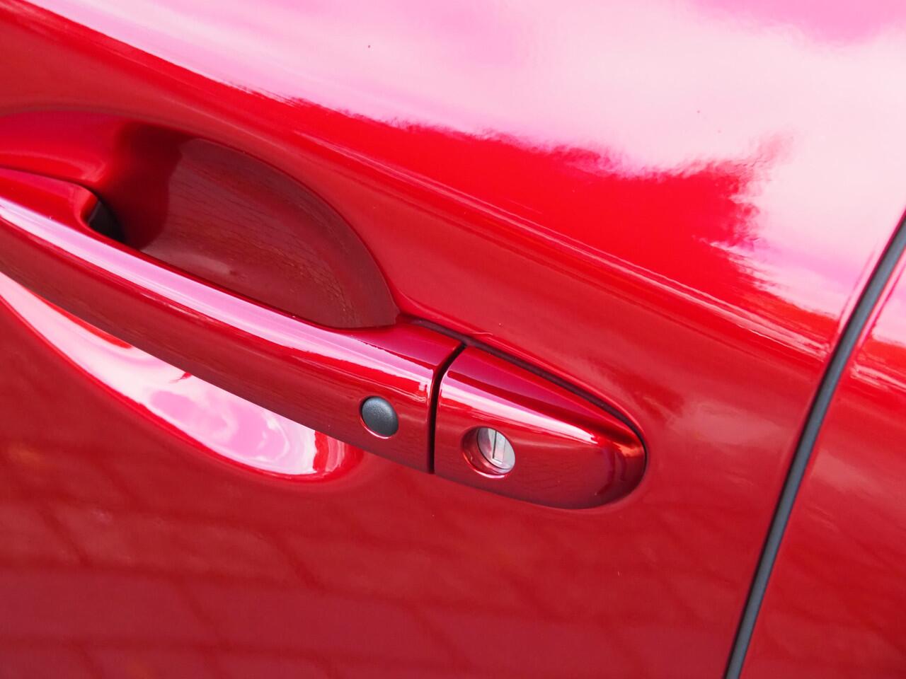 Mazda CX-5 2.0 SkyActiv-G 165 Signature - Sunroof - Afneembare trekhaak - Dealer onderhouden