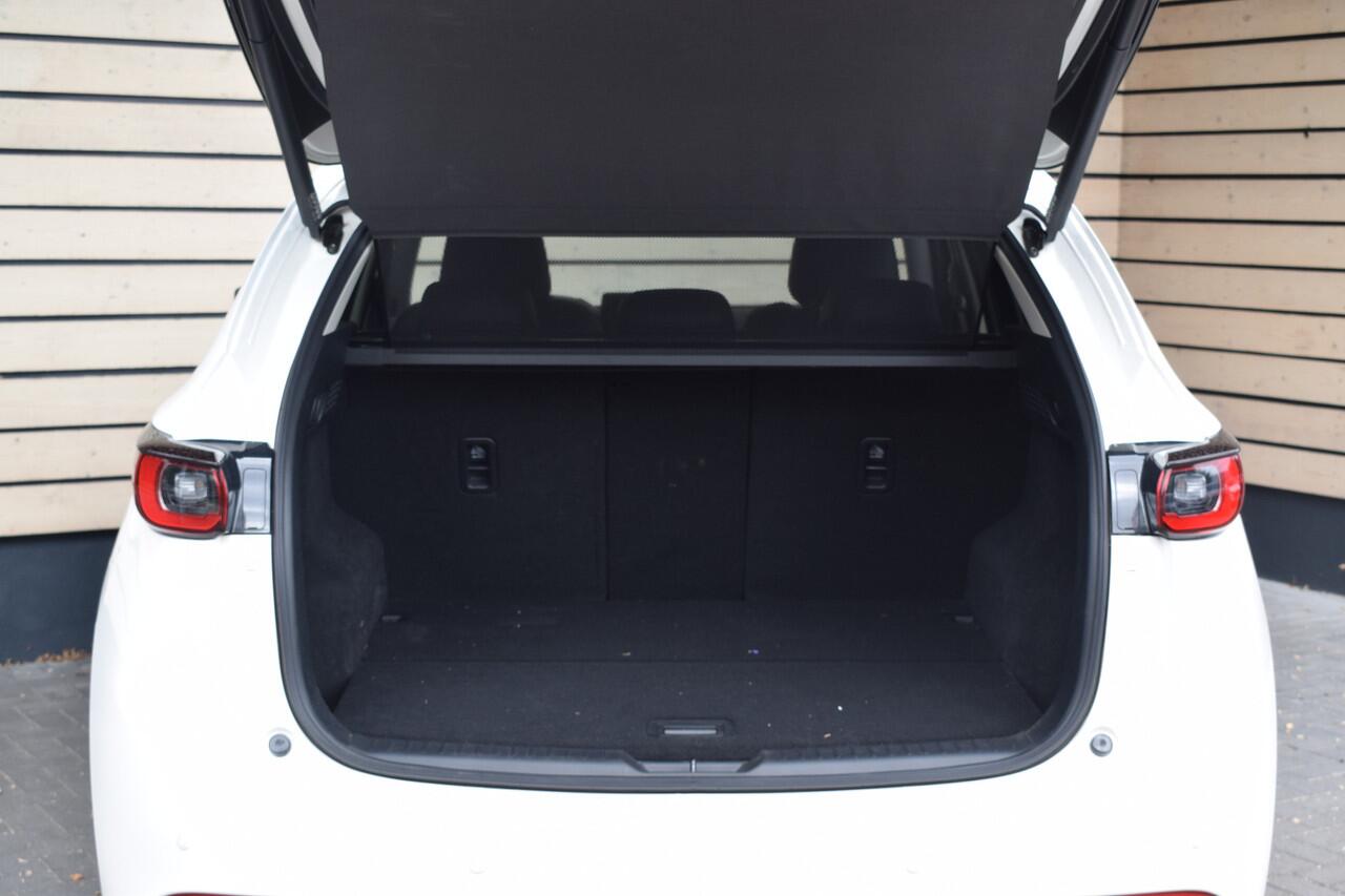 Mazda CX-5 2.0 SkyActiv-G 165 Luxury - Afneembare trekhaak - Dealer onderhouden