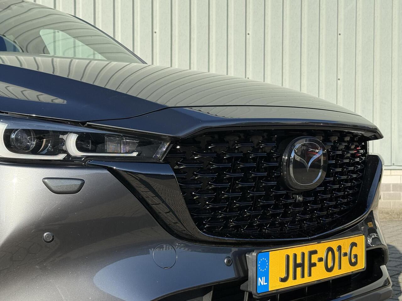 Mazda CX-5 2.0 e-SkyActiv-G M Hybrid 165 Homura / Fabrieksgarantie t/m 04-2027 / Comfort Pack / 19" LMV / 2.000 kg Trekgewicht / Lederen bekleding / Stoelventilatie voor / Verwarmde stoelen voor en achter / Adaptive Cruise / Rondomzicht Camera / Bose Audio /