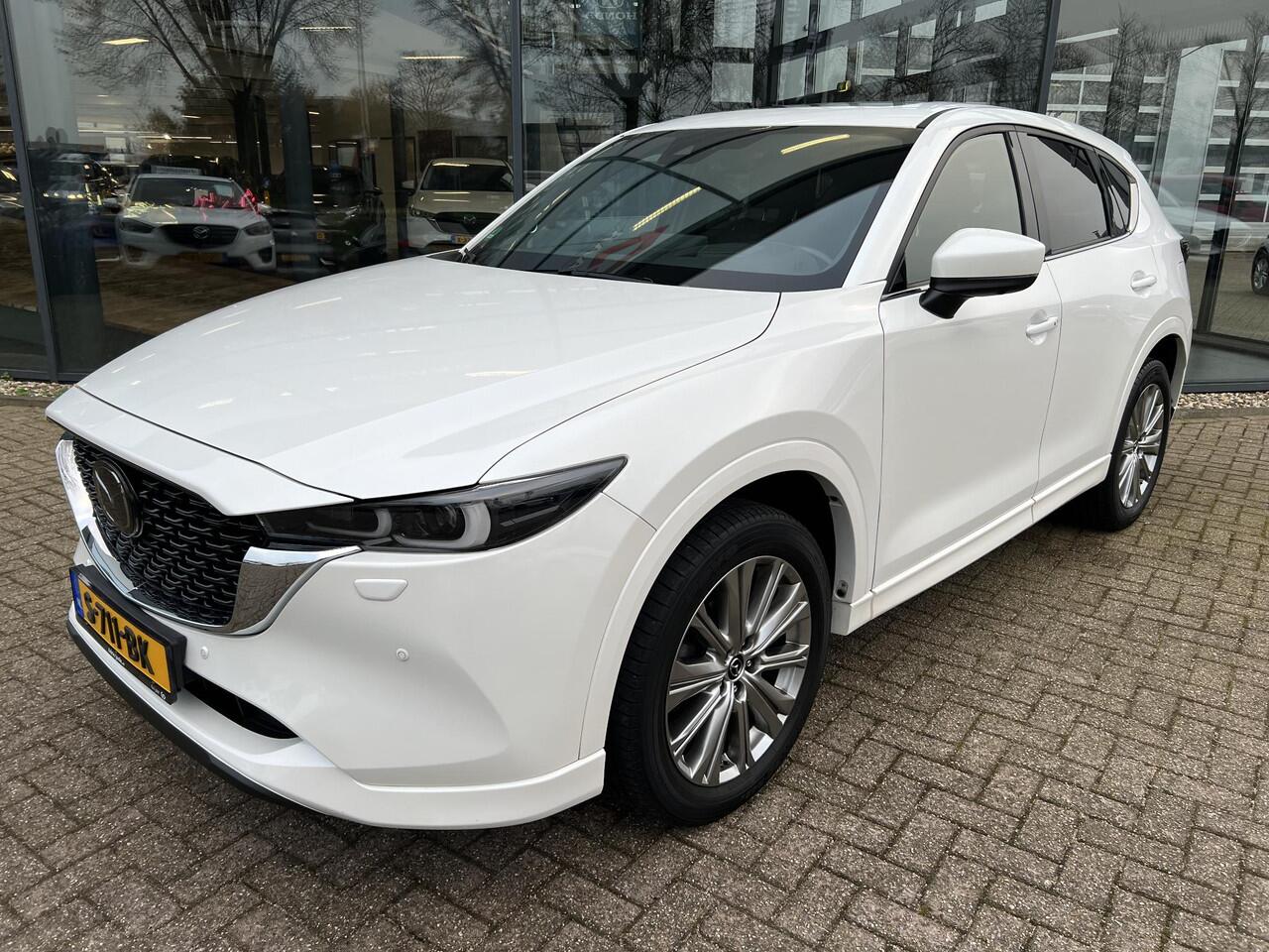 Mazda CX-5 2.5 SkyActiv-G 194 Signature AUTOMAAT | TREKHAAK | 2000kg TREKGEWICHT | 360CAMERA | EL.A.KLEP | LEDER | Bose AUDIO | DUURSTE UITVOERING | NED.AUTO | ALTIJD DEALER ONDERHOUDEN |