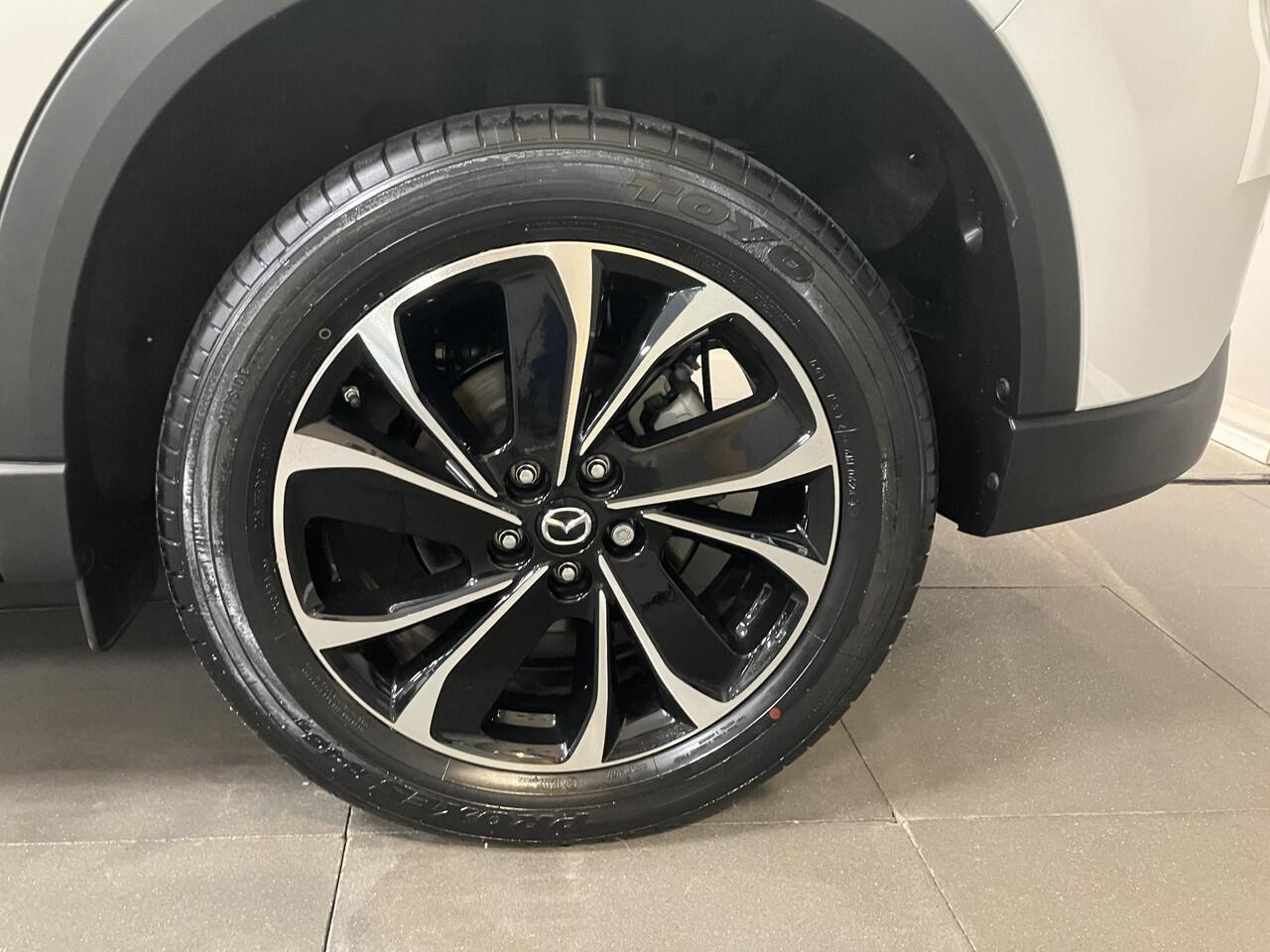 Mazda CX-5 2.0 e-SkyActiv-G M Hybrid 165 Exclusive-Line , Nieuwe Auto, 10 KM, Registratievoordeel ¤ 5.000-, Leder Pack, Adap.Cruise, Navi, Apple Carplay, 360 Camera, PDC, HUD, Stoelverwarming/ventilatie, 19" LMV