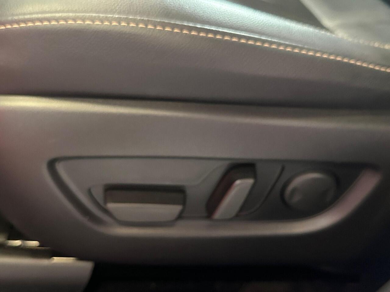 Mazda CX-60 2.5 e-SkyActiv PHEV Exclusive-Line | Trekhaak | Lederen Bekleding | Rijklaarprijs!