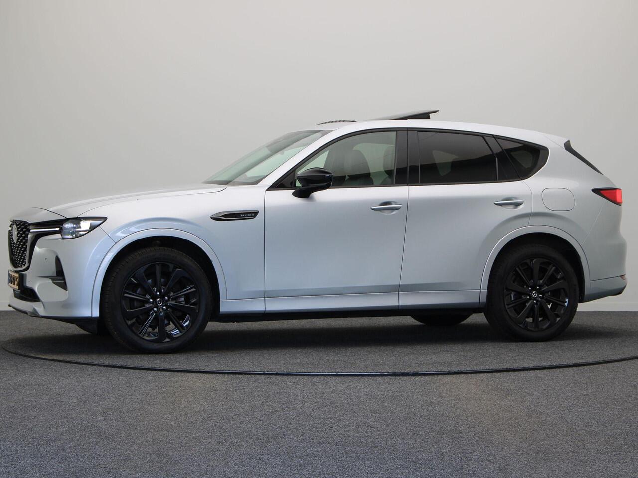 Mazda CX-60 3.3 e-SkyActiv Homura | Trekhaak | Panoramadak | Trekgewicht 2500kg | Stoelverwarming | Stoelventilatie | Bose Audio |