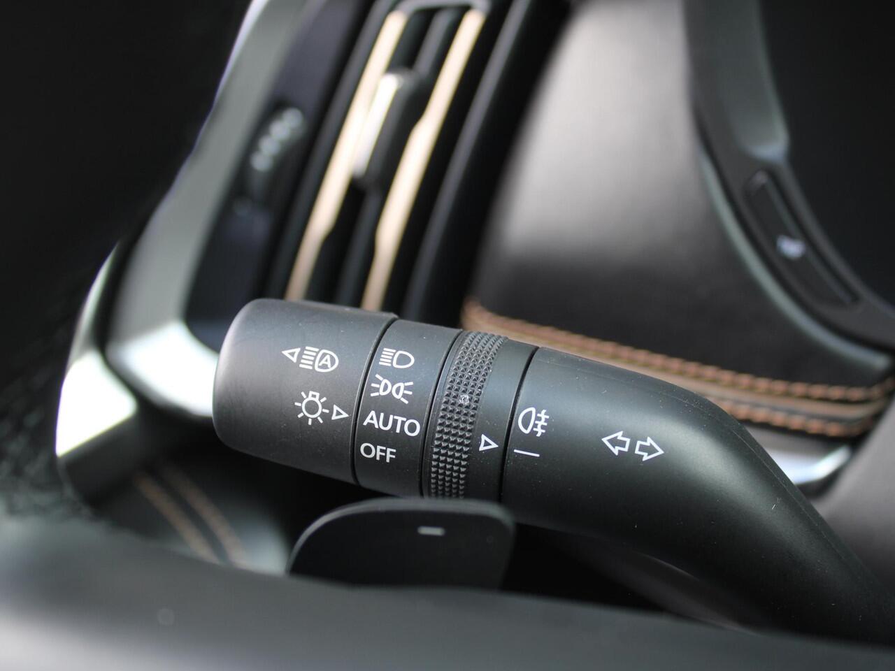 Mazda CX-60 2.5 e-SkyActiv PHEV Homura Plus | Stuur-/stoelverwarming+ventilatie | Schuifdak | Leer | HUD | Elek. stuur-/stoelverstelling | Camera rondom | 20" LM |