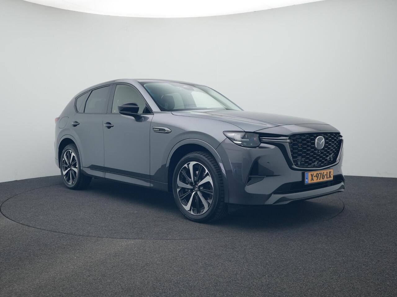 Mazda CX-60 2.5 E-SKYACTIV PHEV Homura 4WD automaat | Panorama Pack | Convenience & Sound Pack | Driver Assistance Pack met wegklapbare trekhaak en Klasse III alarmsysteem : dealer onderhouden