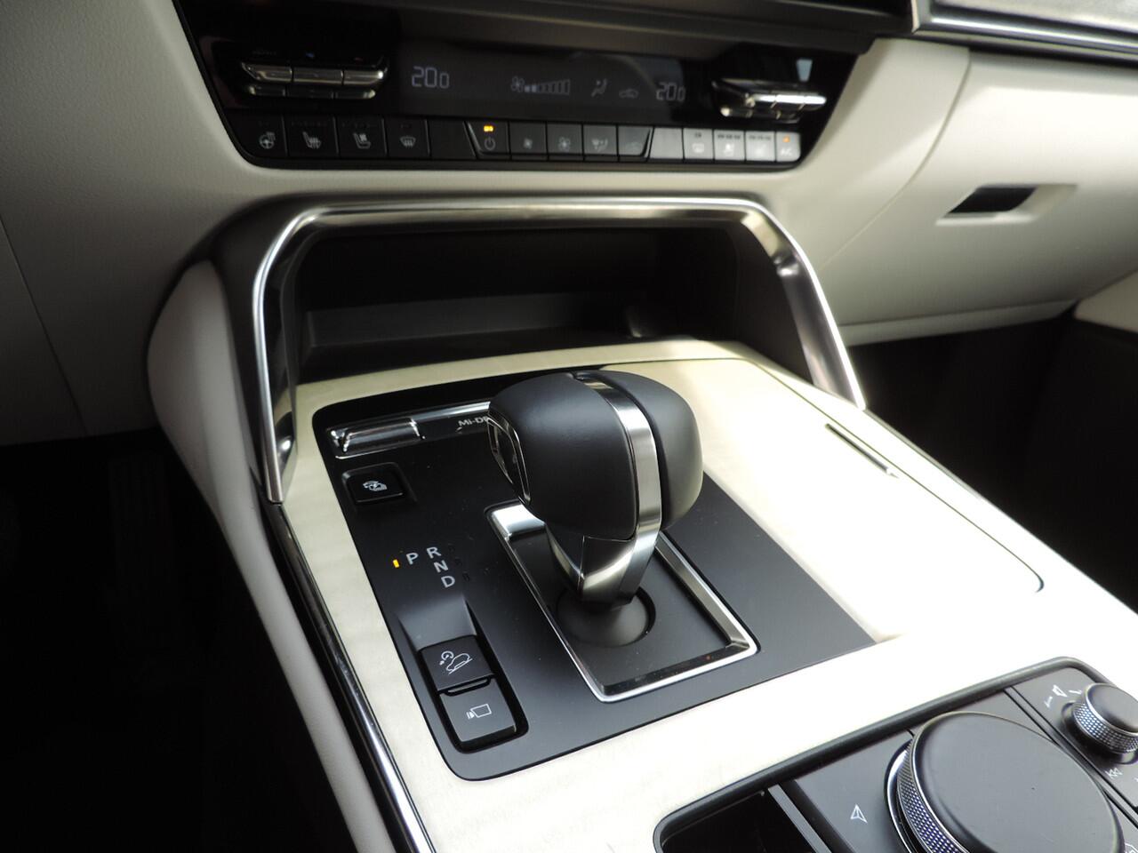 Mazda CX-60 2.5 e-SkyActiv PHEV Takumi - Convinience Pack | Driver Assistance Pack | Comfort Pack