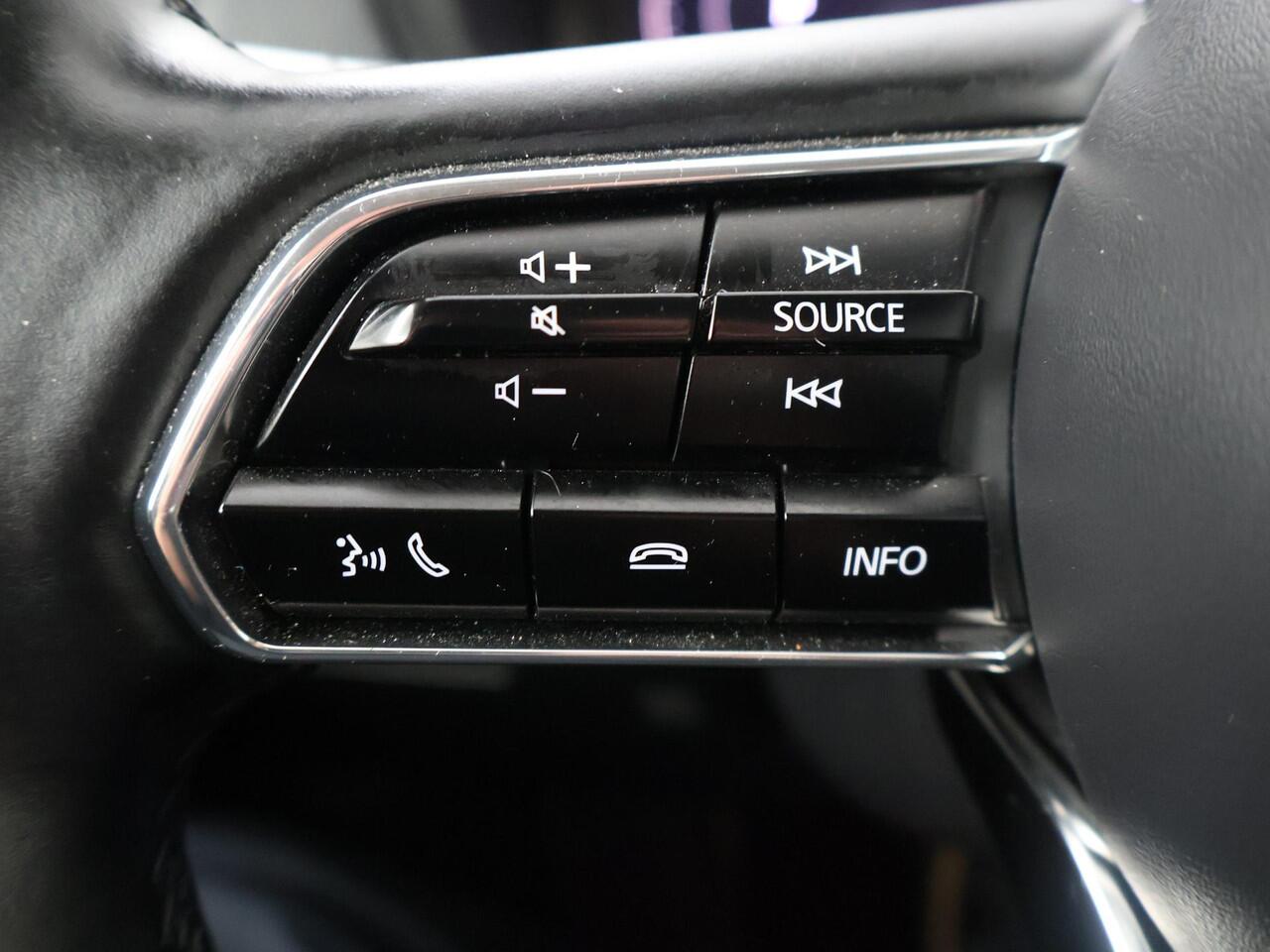 Mazda CX-60 2.5 e-SkyActiv PHEV Exclusive-Line | 328 PK | SoH 89 % | Automaat | Digitale Cockpit | Automatische verlichting | Led-licht | Flippers | Cruise control | Speedlimiter | Achteruitrijcamera | PDC voor & achter | Auto