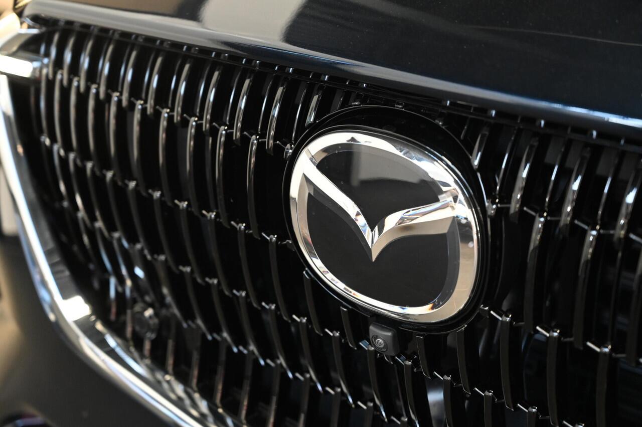 Mazda CX-60 e-SkyActiv 327 PHEV automaat Takumi Comfort & Convenience/Sound & Driver Assistance & Panoramic Pack *Trekhaak* *Dealeronderhouden* *Verwacht*