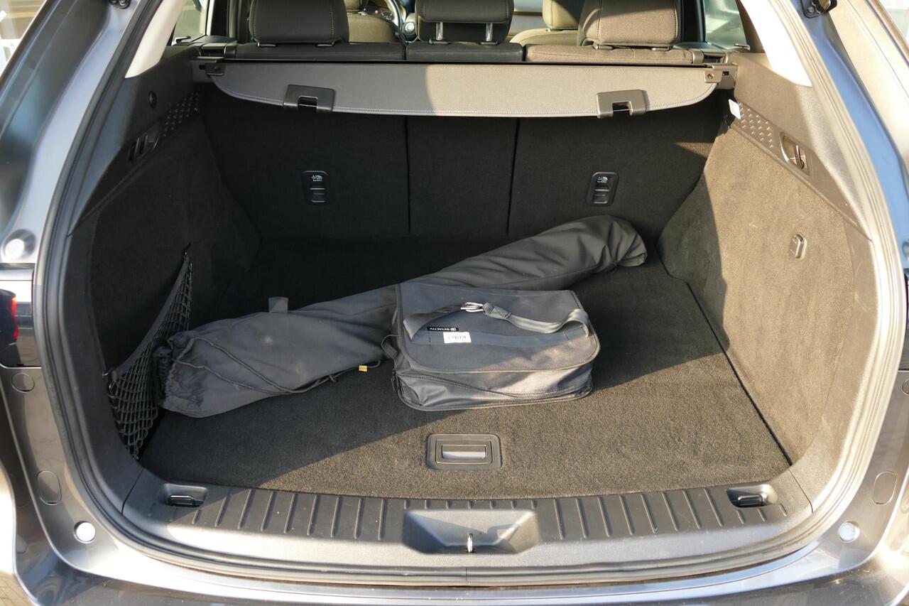 Mazda CX-60 2.5 e-SkyActiv PHEV Exclusive-Line | Trekhaak | Stoelverwarming | Apple-Carplay | Rijklaarprijs |