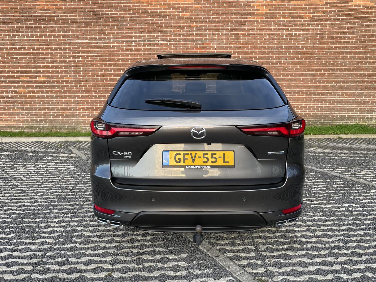 Mazda CX-60 2.5 e-SkyActiv PHEV 327 Takumi | TREKHAAK | CS & DA & PANO PACK | FULL-OPTION!!! 2500 KG TREKGEWICHT | FABRIEKS GARANTIE T/M 30-05-2026