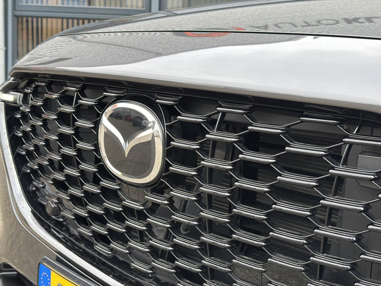 Mazda CX-60 2.5 e-SkyActiv PHEV Homura / Panormadak/ Elektrisch Wegklapbare Trekhaak /