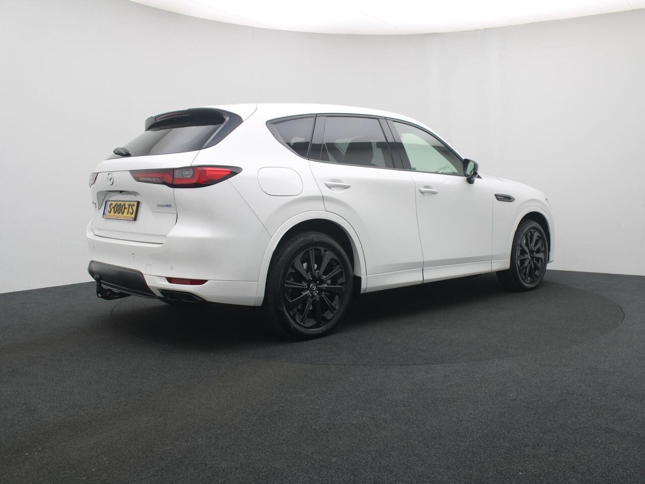 Mazda CX-60 2.5 E-SKYACTIV PHEV Homura 4WD automaat | Convenience & Sound Pack | Driver Assistance Pack met wegklapbare trekhaak : dealer onderhouden