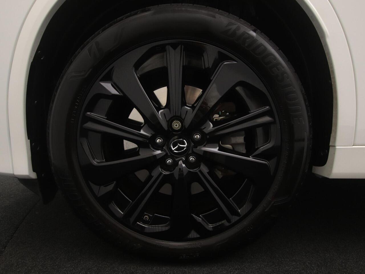 Mazda CX-60 2.5 E-SKYACTIV PHEV Homura 4WD automaat | Convenience & Sound Pack | Driver Assistance Pack met wegklapbare trekhaak : dealer onderhouden