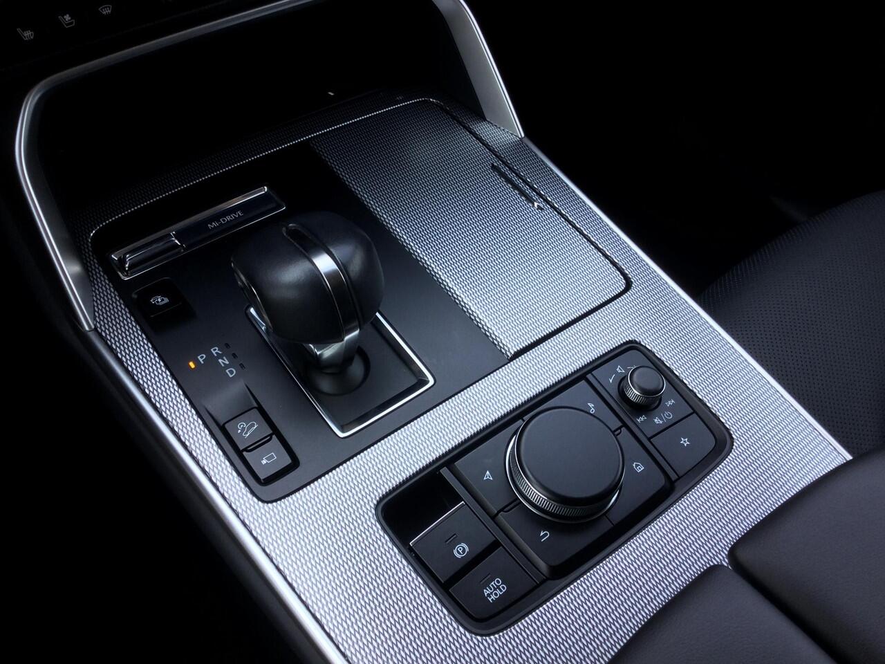 Mazda CX-60 2.5 e-SkyActiv PHEV Homura + CS pack | Fabrieksgarantie 09/2028 |