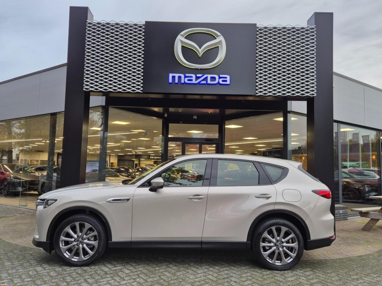 Mazda CX-60 E-SKYACTIV PHEV 2.5 327 AWD 8AT EXCLUSIVE-LINE / DA-PACK