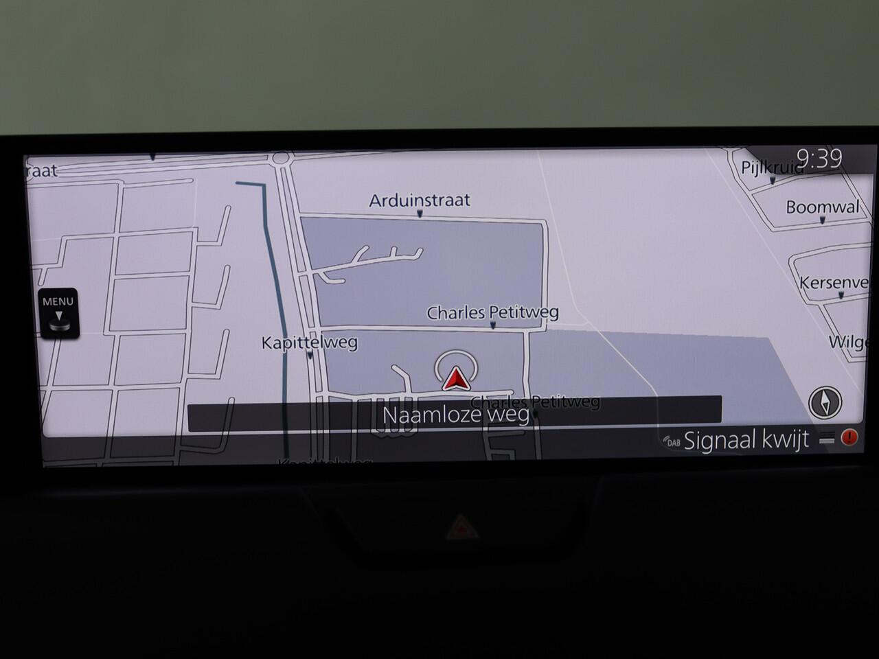 Mazda CX-60 2.5 e-SkyActiv PHEV Homura Plus | Elektrisch glazen panorama-dak | Dodehoek Ass. | LM velgen | Stoelverwarming | 360 Camera | Navigatie |