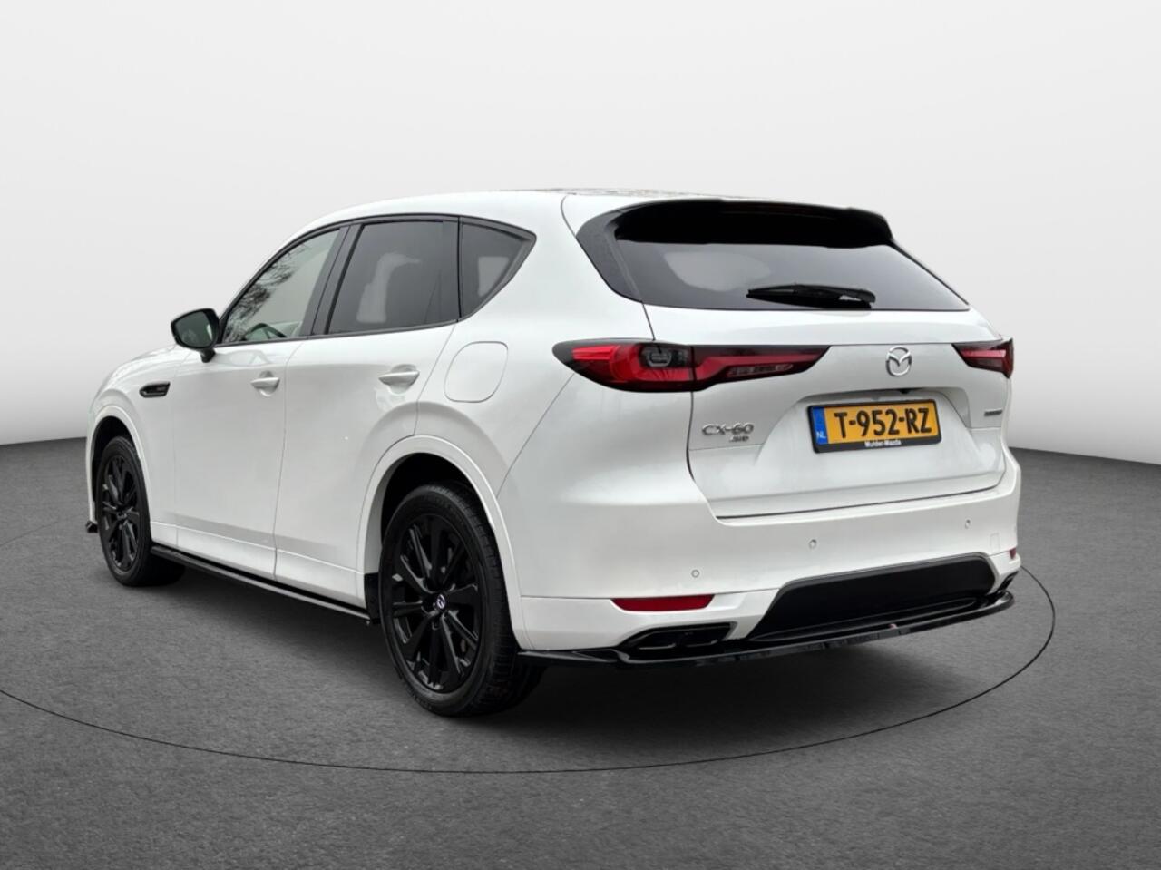 Mazda CX-60 2.5 PHEV Homura | Full Options + Maxton Pack