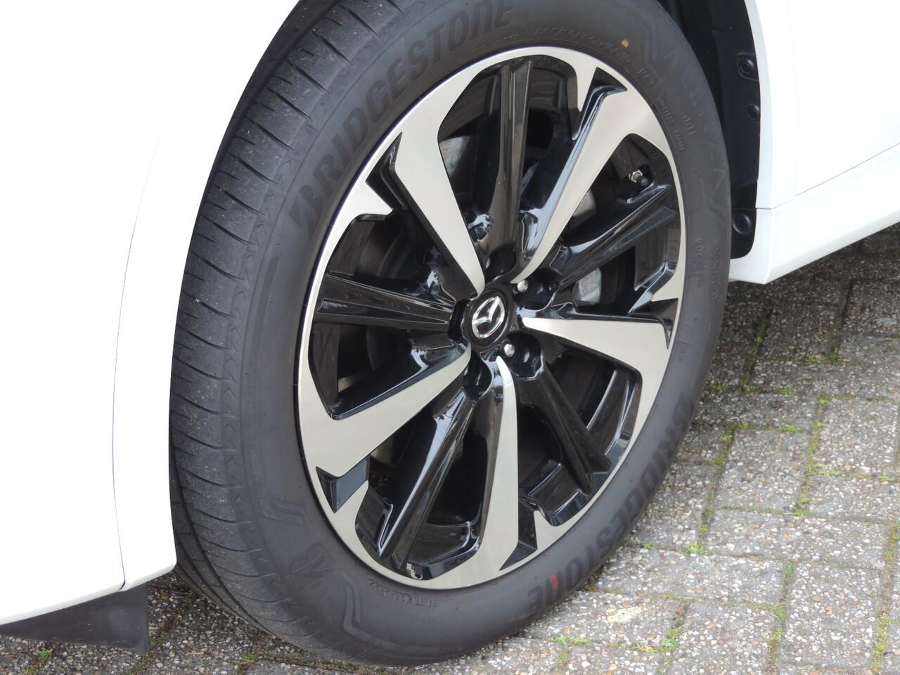 Mazda CX-60 2.5 e-SkyActiv PHEV Takumi - Convinience Pack | Driver Assistance Pack | Comfort Pack