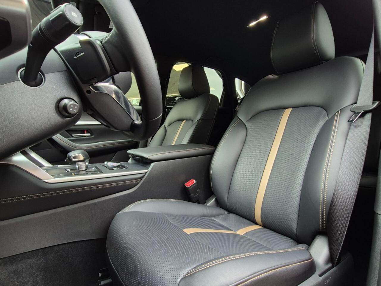 Mazda CX-60 E- SKYACTIV-G PHEV 327 8AT AWD HOMURA PLUS DEMO