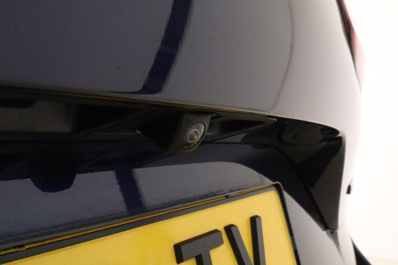 Mazda CX-60 2.5 e-SkyActiv PHEV Takumi 8-Traps Automaat | Panoramadak | Leer | 360 camera | Adaptive cruise | Navigatie | Stoel- stuurverwarming |Elektrische achterklep | Keyless | 20"LMV