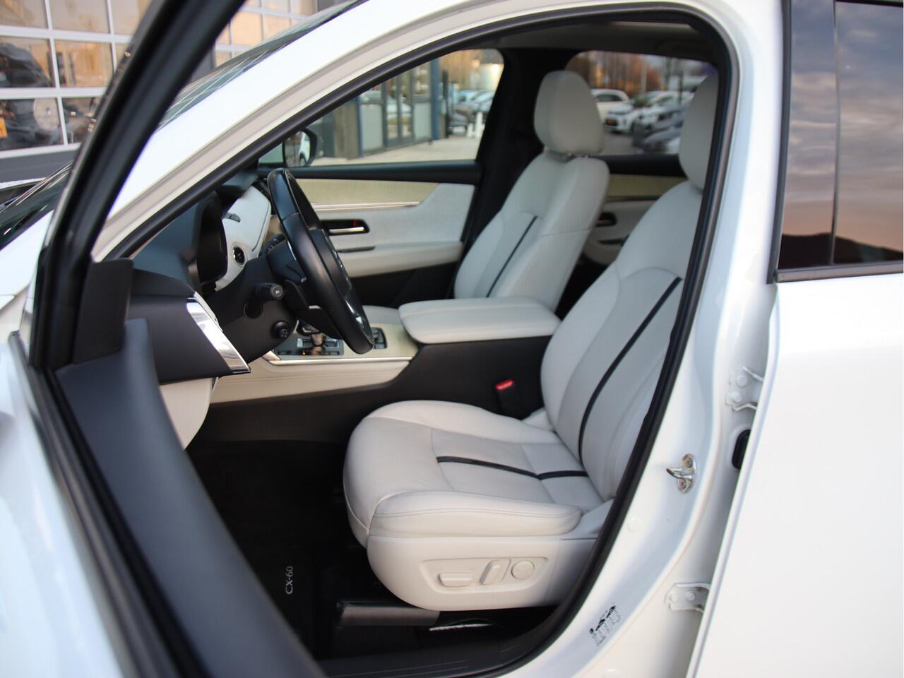 Mazda CX-60 2.5 e-SkyActiv PHEV Takumi Plus Panorama dak, HUD, Trekhaak, FULL OPTIONS Prijspakker!