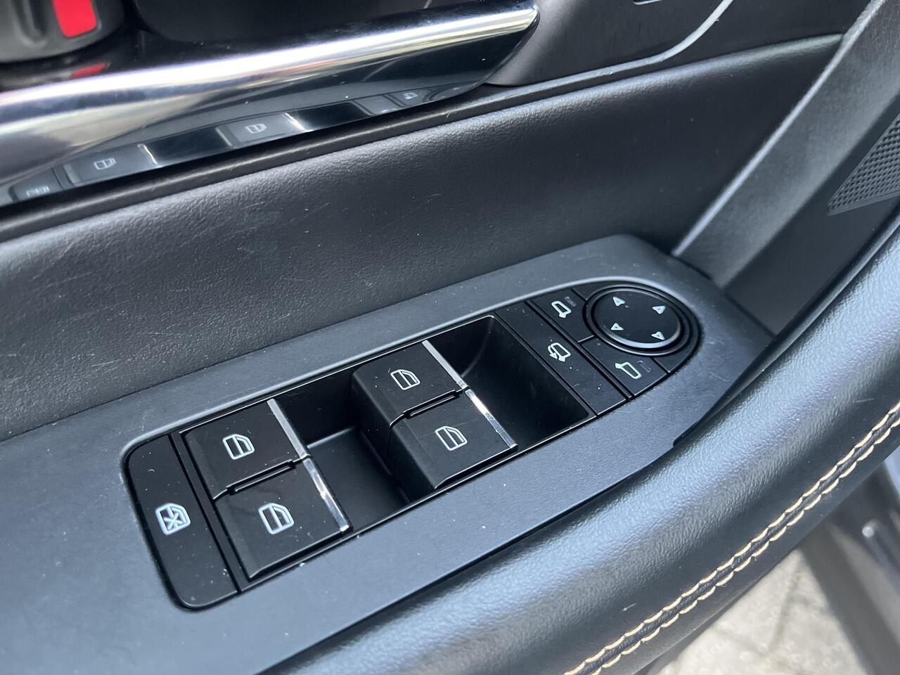 Mazda CX-60 2.5 e-SkyActiv PHEV Homura | Driver Assistance Pack | Convenience Pack | Panorama Pack | Trekhaak |